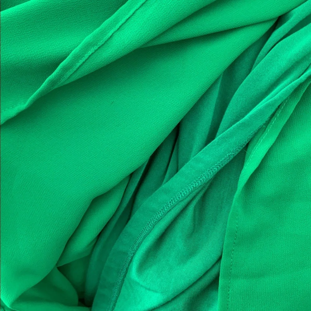{Gianni Bini} Vibrant Green Maxi Dress